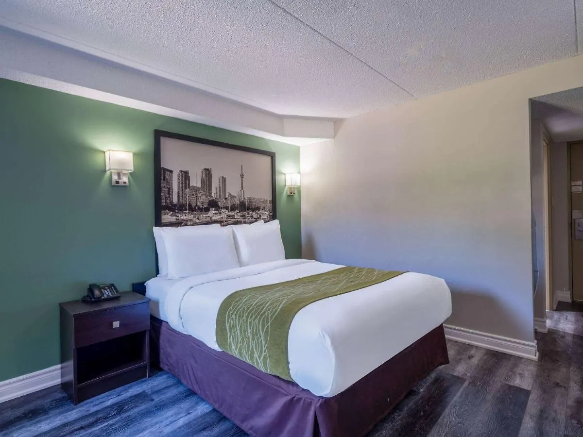 **  Super 8 By Wyndham Toronto East On Hotel Canada